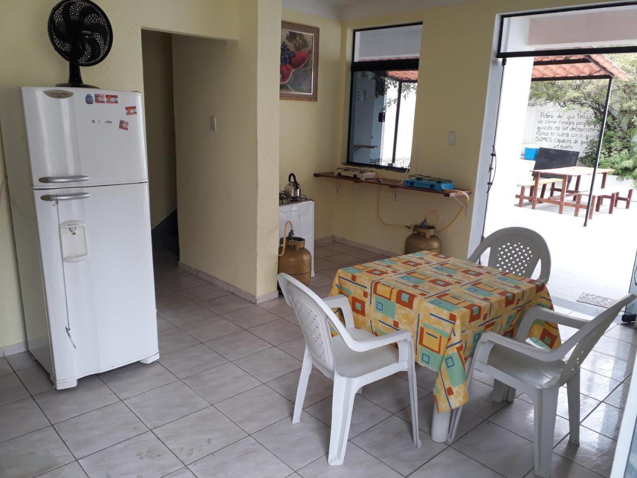 Hostel Quintal Da Sereia Salvador Luaran gambar